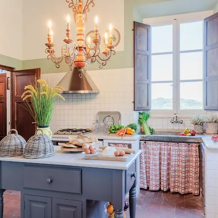 Villa Scenic In With Pool Lucca