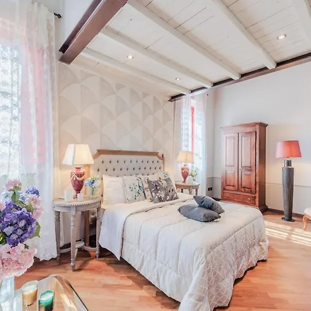 Villa Scenic In With Pool Lucca
