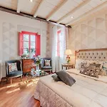 Scenic In With Pool Villa Lucca