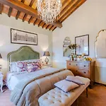 Villa Scenic In With Pool *