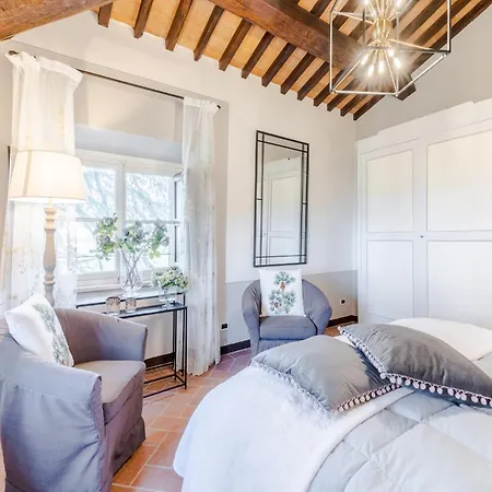 Villa Scenic In With Pool Lucca