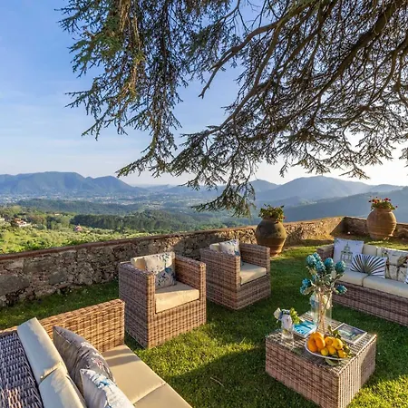 Villa Scenic In With Pool Lucca