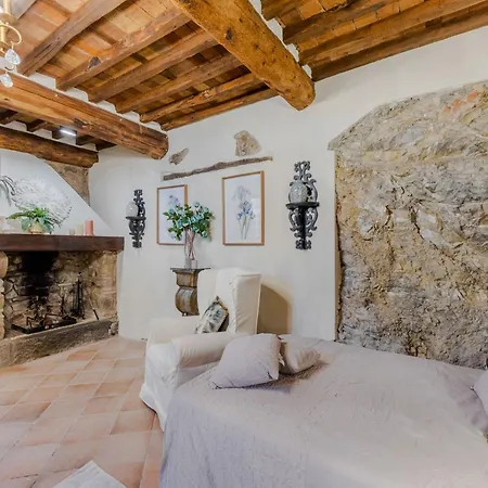 Villa Scenic In With Pool Lucca